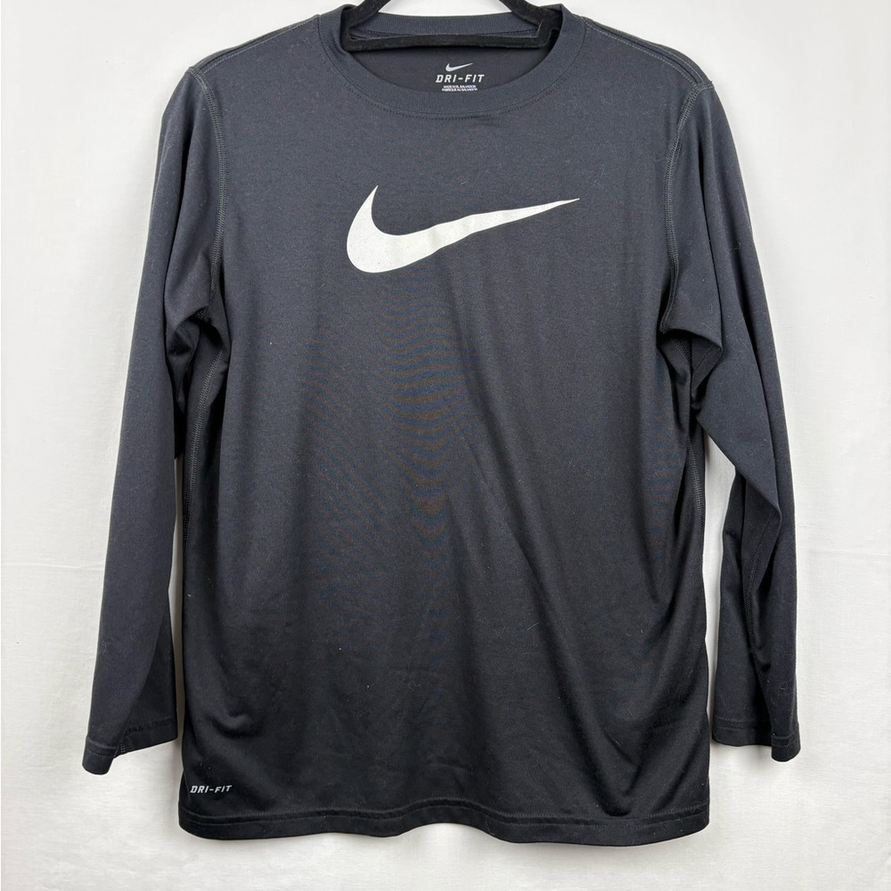 Nike Dri-Fit 3/4 Length Sleeve Tee